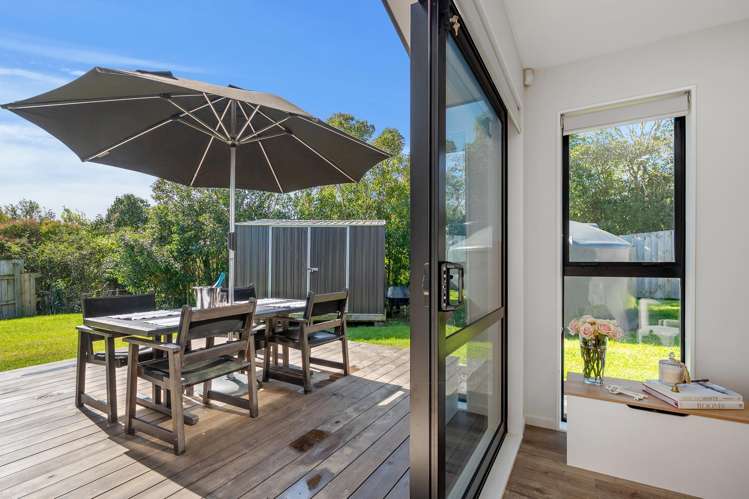 18 Taupata Lane Helensville_2