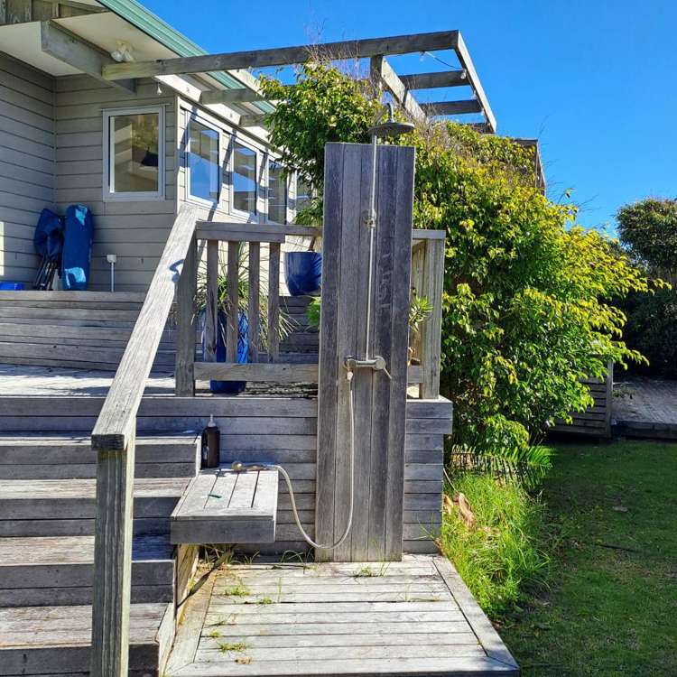 107 Omara Place Matarangi_4