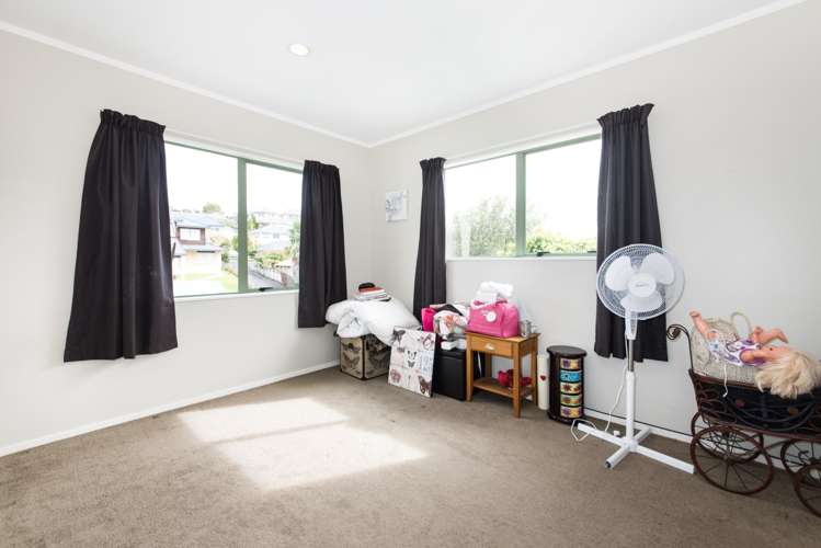 42 Milan Drive Glen Eden_13