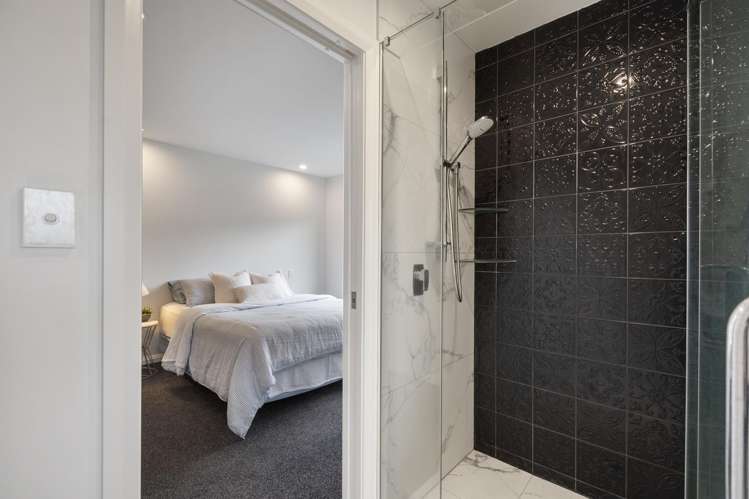 2 Serenity Crescent Kelvin Grove_12