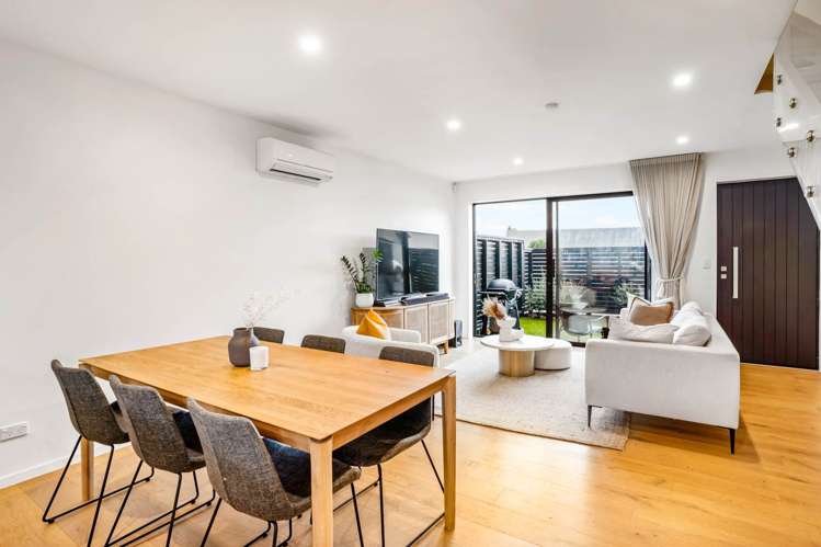 52d Selwyn Avenue Mission Bay_10