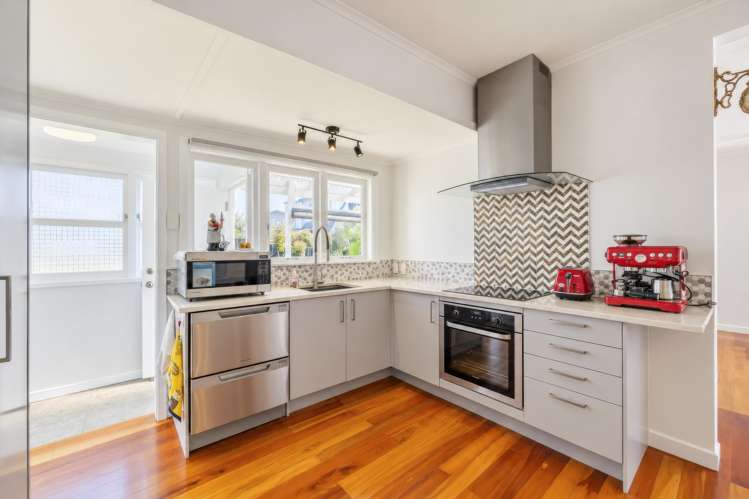 1/180 Lake Road Northcote_12
