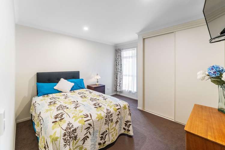 16 Wanderers Avenue Brightwater_21