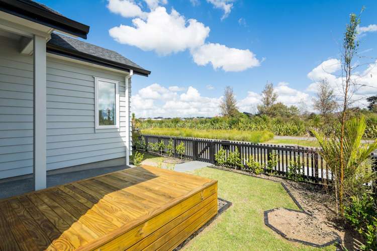 21 Ahutoetoe Road Wainui_13