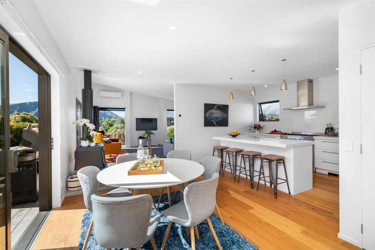 18 Centre Crescent Wanaka_7