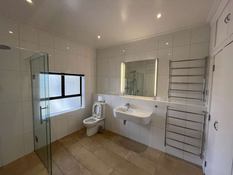 5 The Parade Bucklands Beach_22