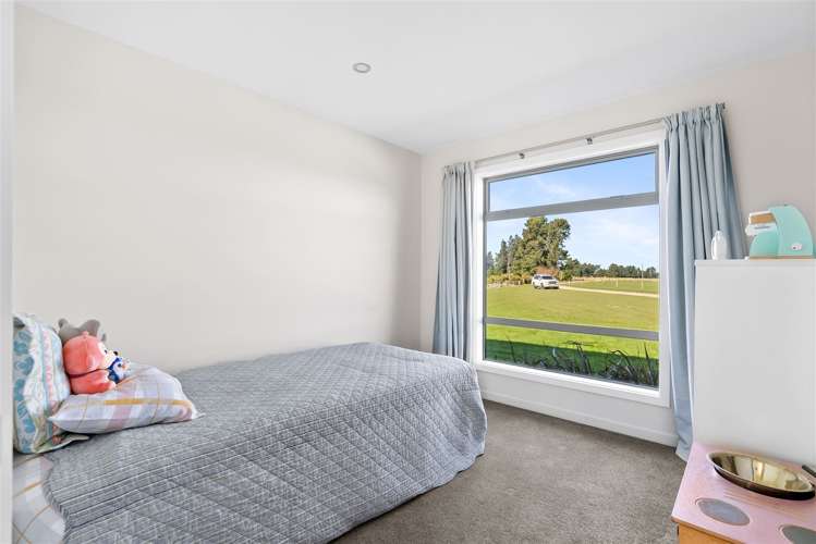 295 Keens Road Springfield_17