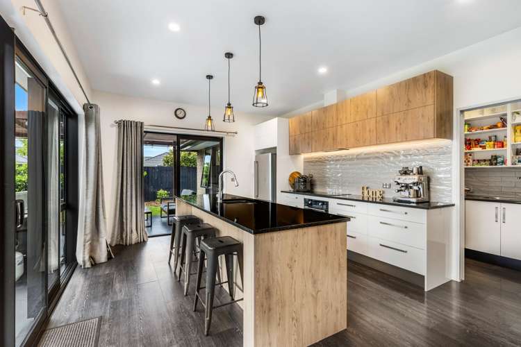 5 Bradbury Avenue Rolleston_2