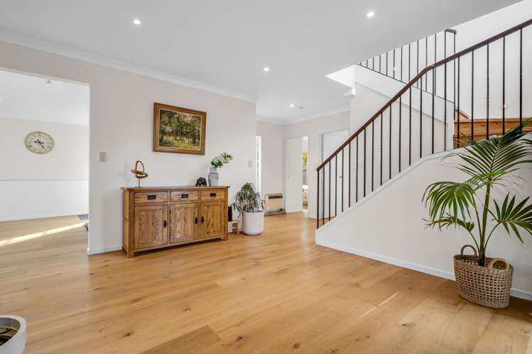 4 Gibson Place Mellons Bay_9