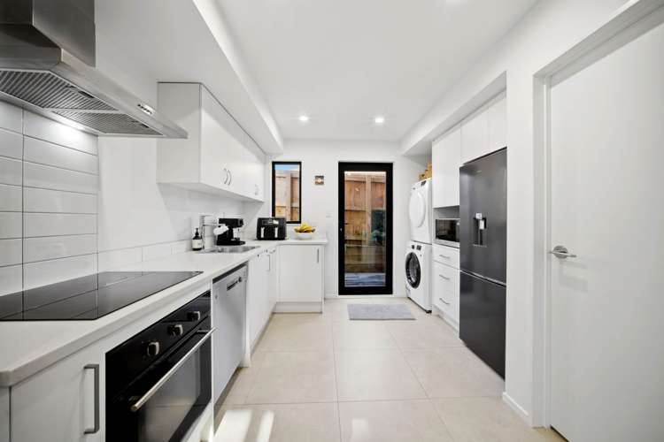28 Raupeti Lane Henderson_9