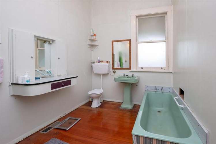 2 Miranda Street Stratford_9