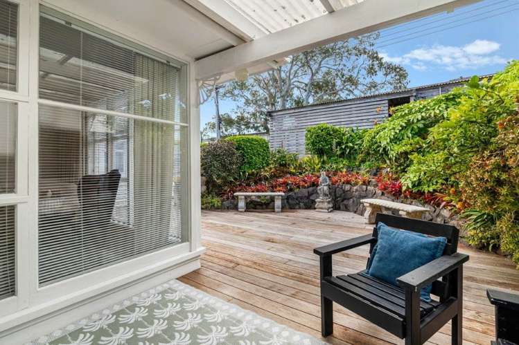 18 Selwyn Crescent Forrest Hill_15