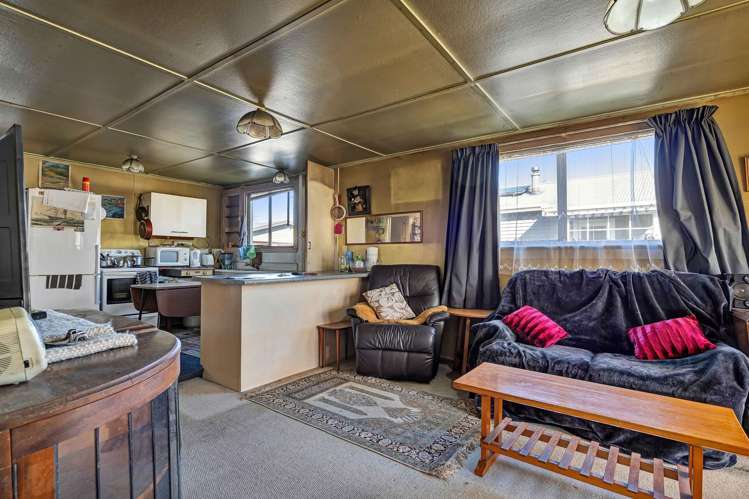 82 Railway Street Eltham_9