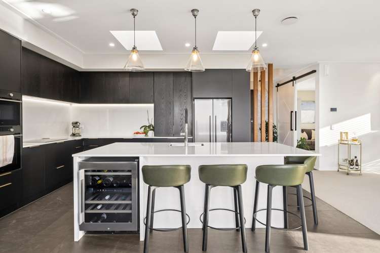 328 Upper Queen Street Pukekohe_18