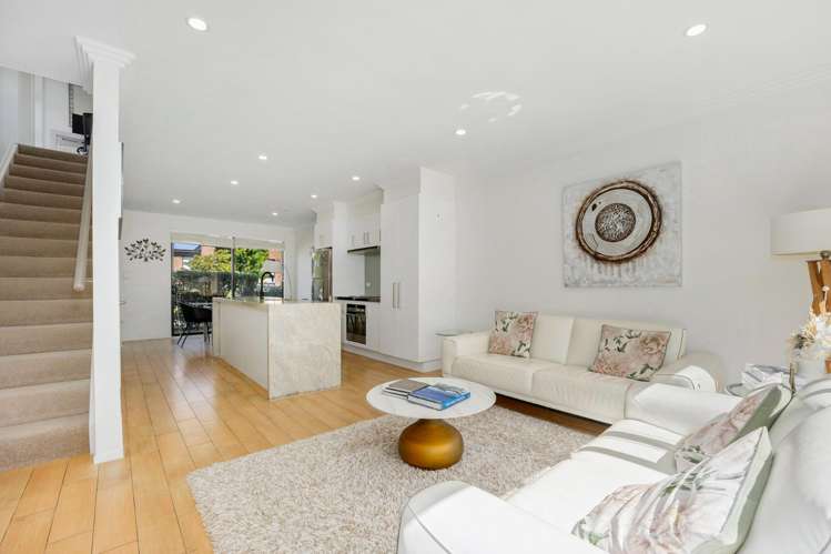 59 Scoria Crescent Stonefields_5