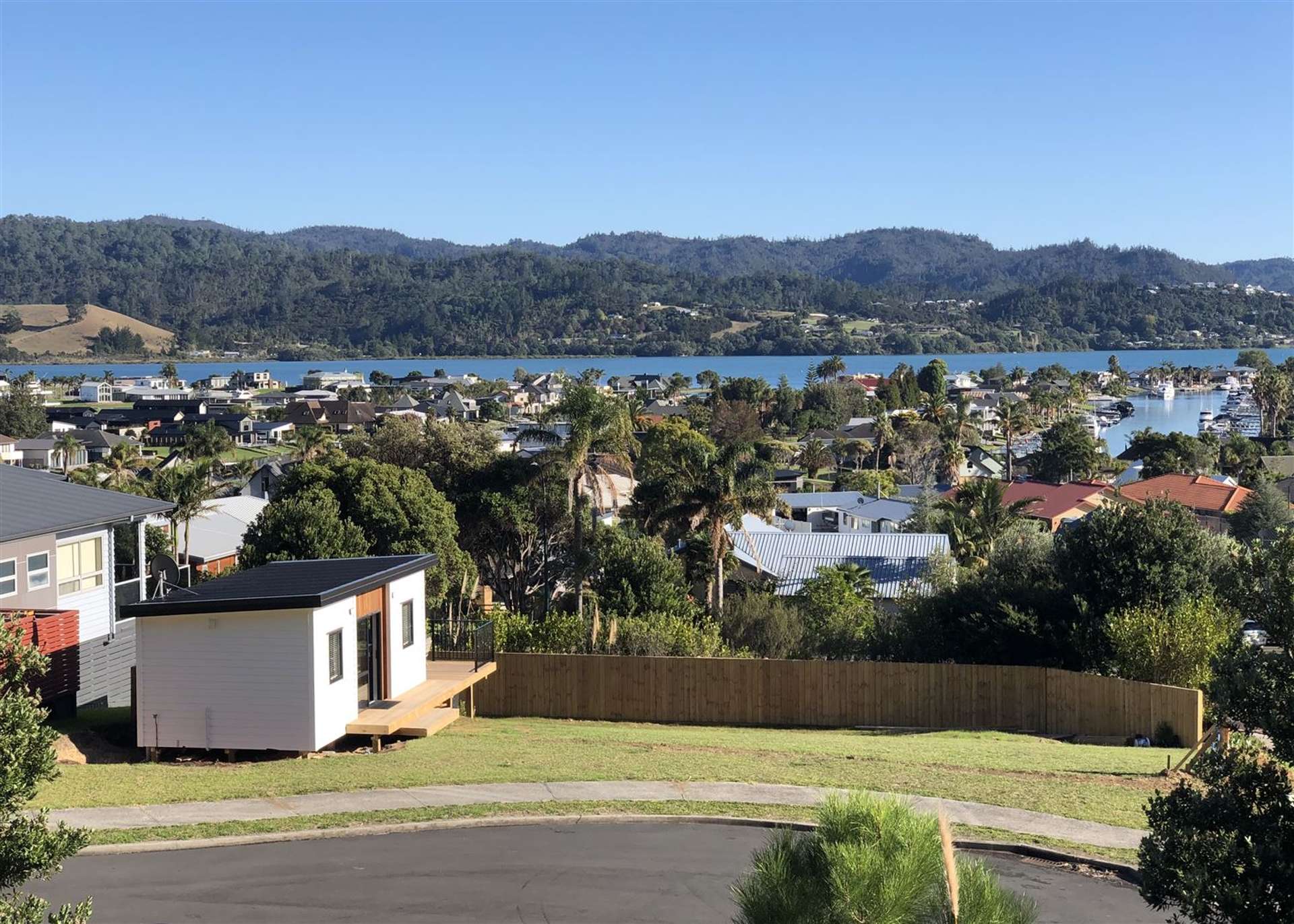 13 Panorama Parade Pauanui_0
