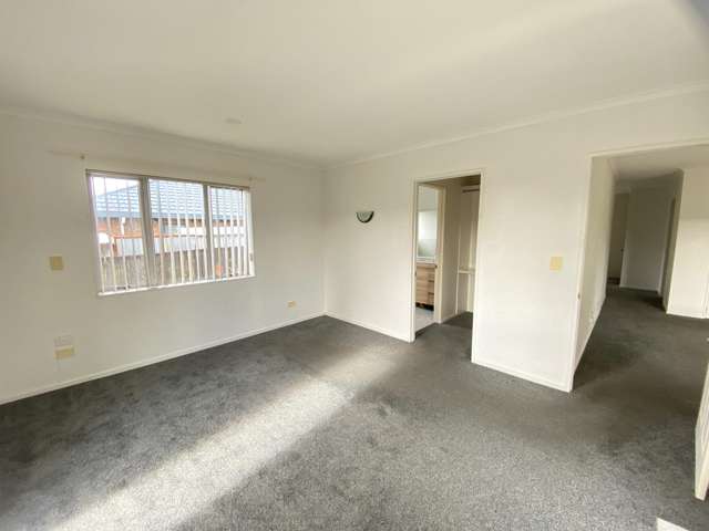 12 Titchmarsh Crescent Flat Bush_2