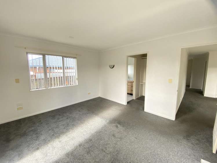 12 Titchmarsh Crescent Flat Bush_2