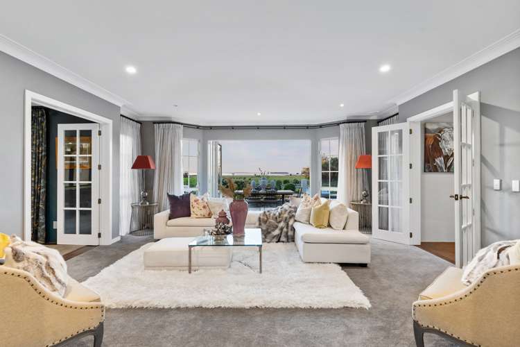 38 Porterfield Road Whitford_15