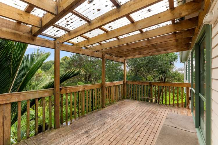 15 Edwin Freeman Place Ranui_13