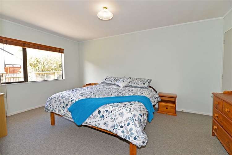 8 Tumanaka Place Henderson_9