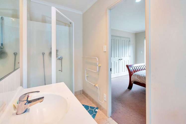 8 Keri Vista Rise Papakura_19