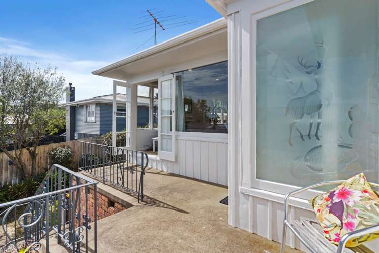 2/212 Moore Street Howick_19