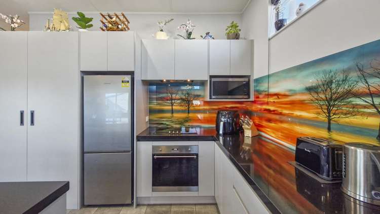 25 Hall Place Foxton Beach_17