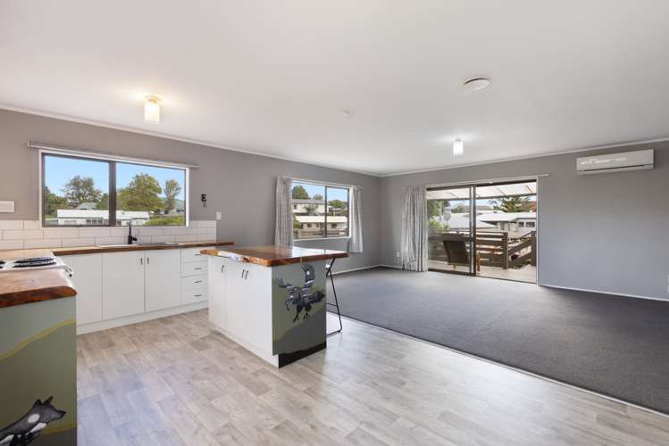 49b Meander Drive Welcome Bay_7