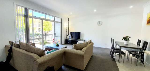 3/44 Carlos Drive Flat Bush_4