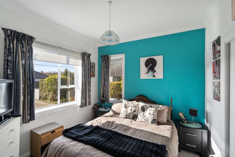 36 Achilles Street Burwood_11