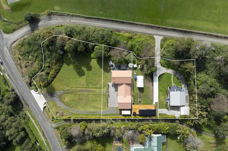 265 Hokianga Harbour Drive Omapere_8