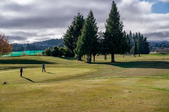 90 Golf Course Road Wanaka_2