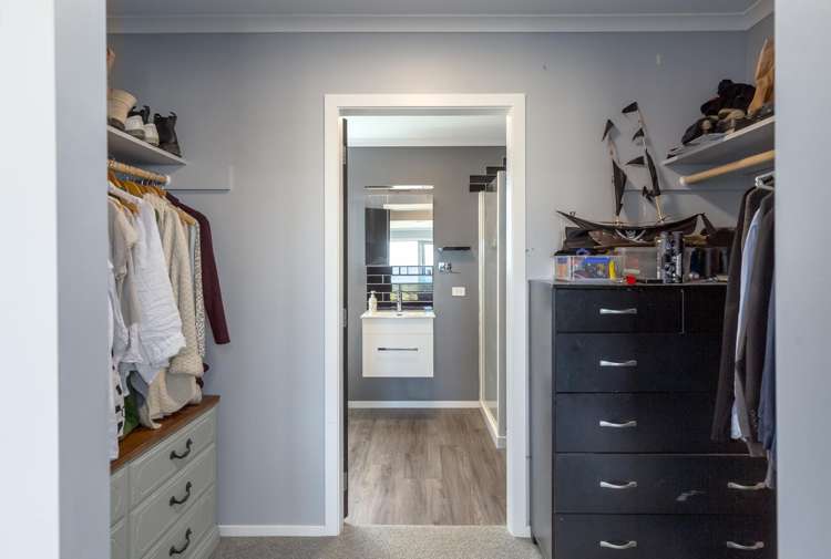 91 Chester Park Drive West Taratahi_12