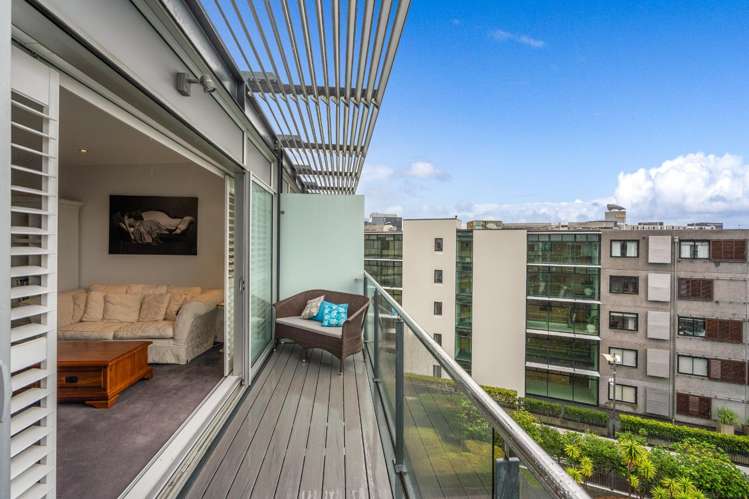 507/125 Customs Street West 10015_14