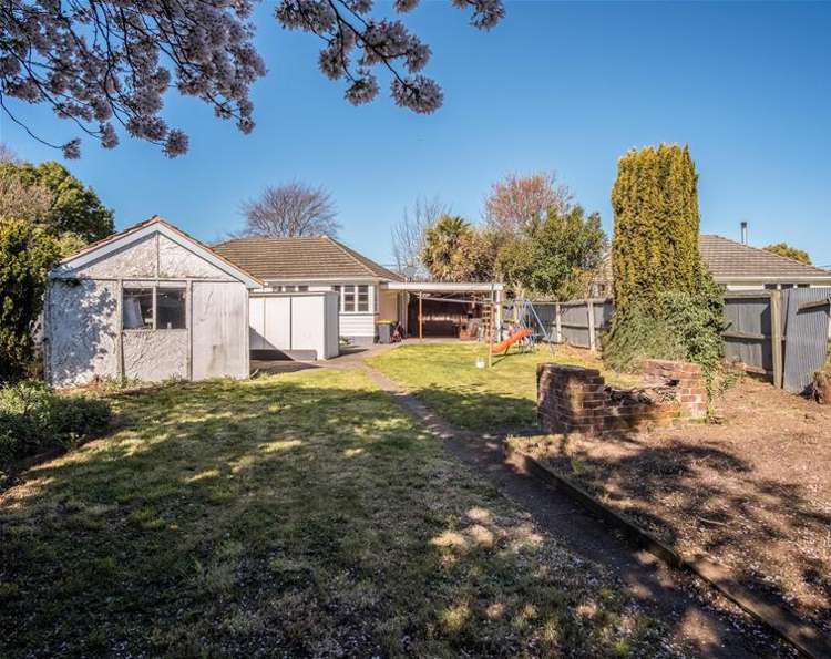 17 Hollyford Avenue Bryndwr_10
