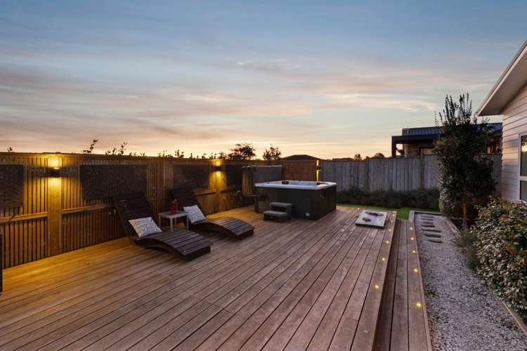 203 Ninth View Avenue Beachlands_23