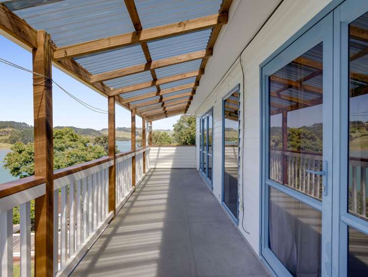 6 Mara Kai Lane Raglan_18