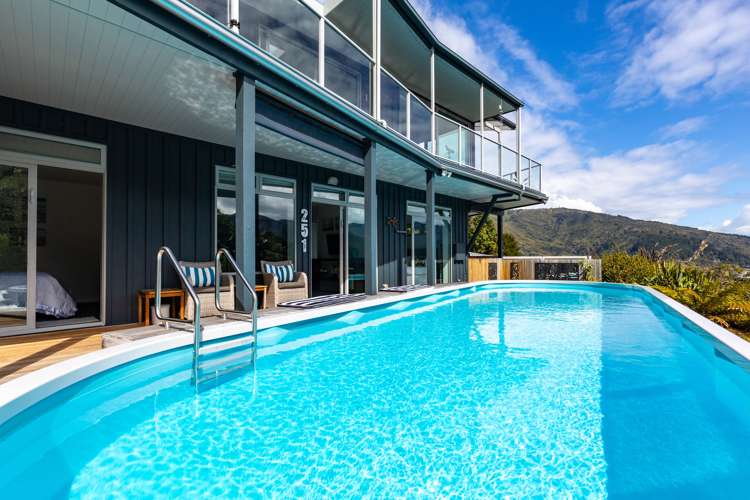 251 Queen Charlotte Drive Havelock_9