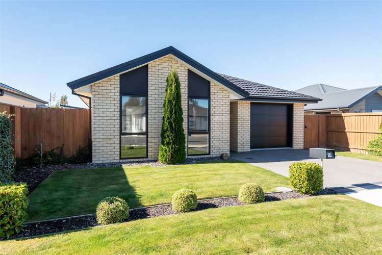 14 Shrimpton Avenue Woodend_15