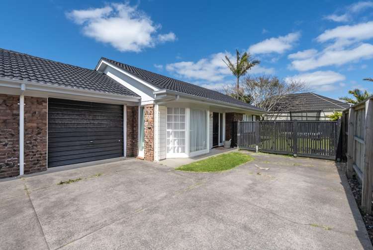 1/4 and 2/4 Jern Place Eastern Beach_6