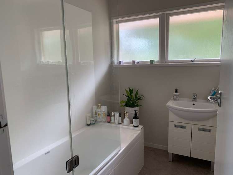 1/4 Dewsbury Terrace Castor Bay_9