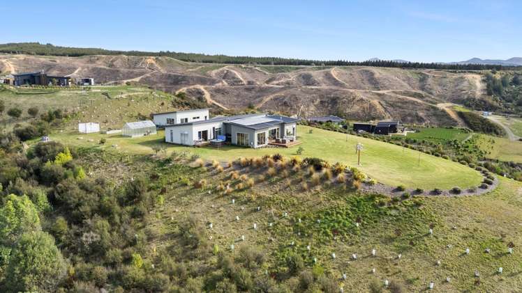 253 Stringer Road Upper Moutere_17