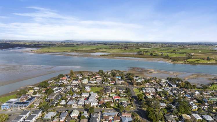 2 Hazards Road Manurewa_37