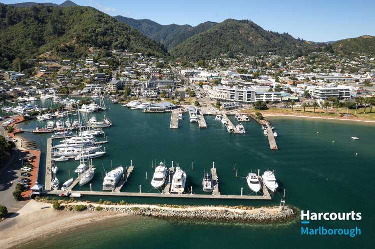 303/6 London Quay Picton_21