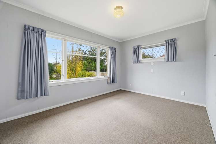 25 Russell Road Fairy Springs_7