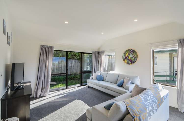 160 Fernhill Road Fernhill/Sunshine Bay_22