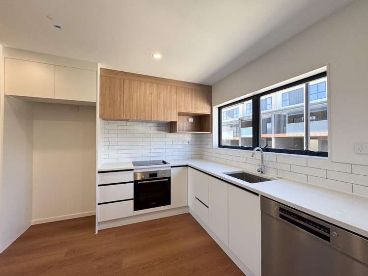 6/38 Roseman Avenue 10044_1