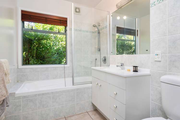 8a Robley Crescent Glendowie_17