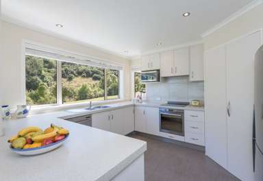 16 Saddleback Road_4